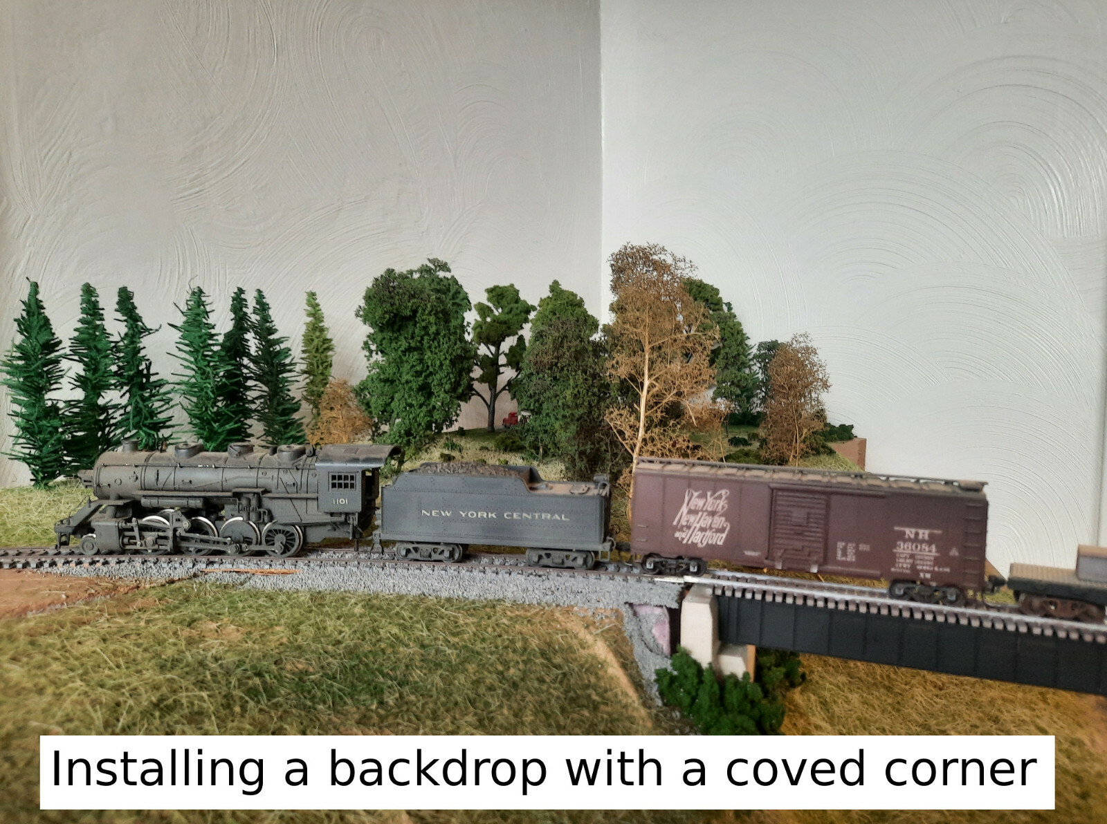 TRACKSIDE BACKDROP #455 Commercial backs HO Scale
