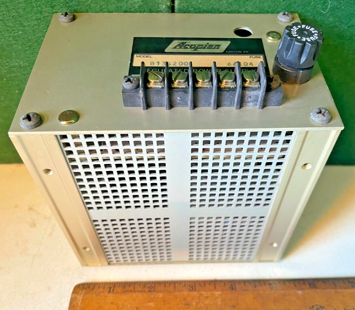 Acopian B13G200 Regulated DC Power Supply, NOS/New Old Stock