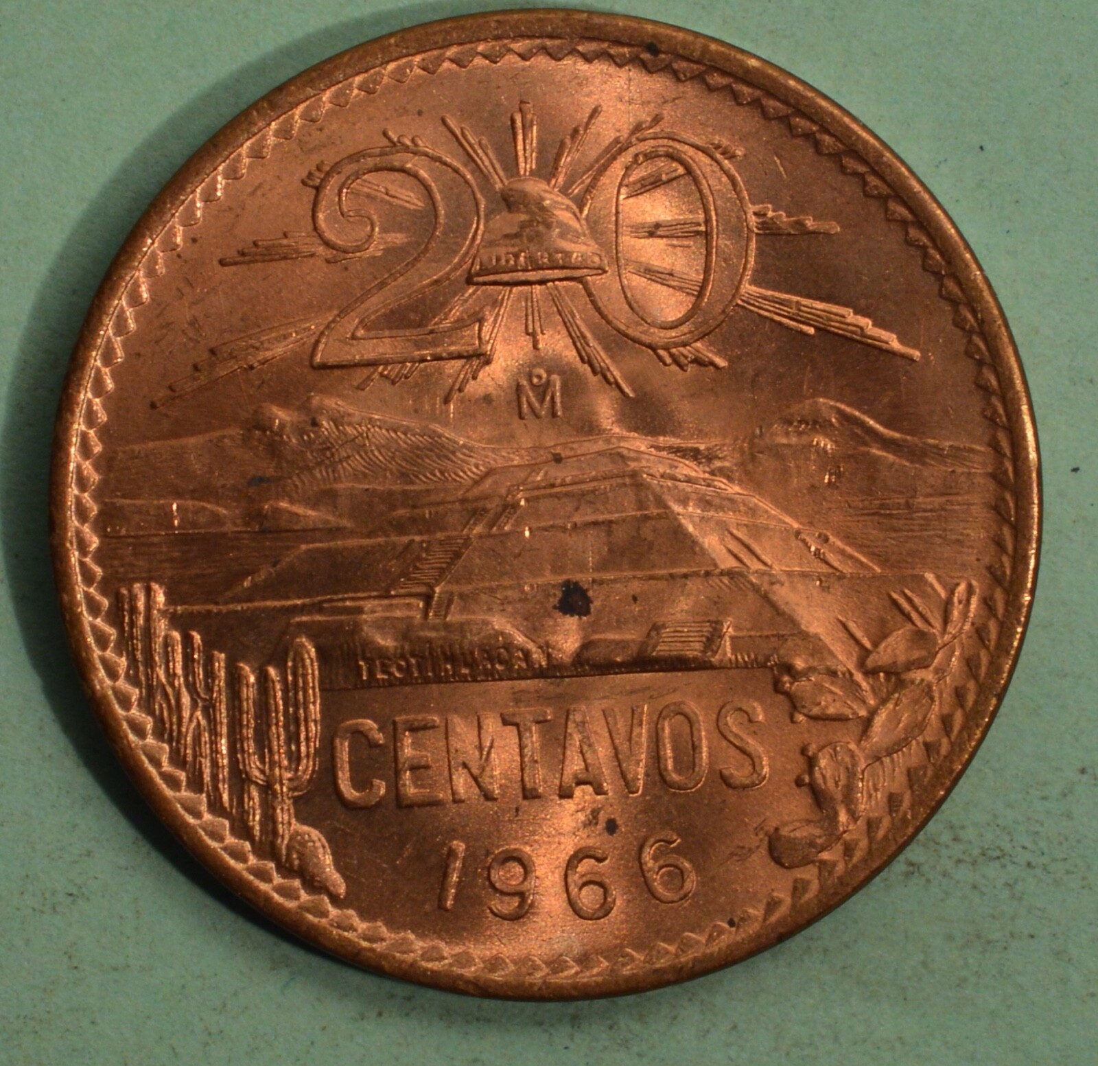 Mexico -  20  CENTAVOS 1966 - UNCIRCULATED