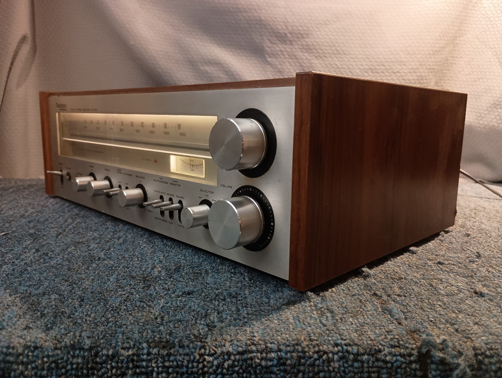 Technics SA-300 FM/AM Stereo Receiver (Pro Serviced + Modded)