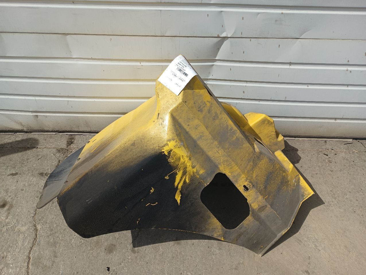 1999-Up International 9100i-9200i Left Driver Fender Extension  (12040548