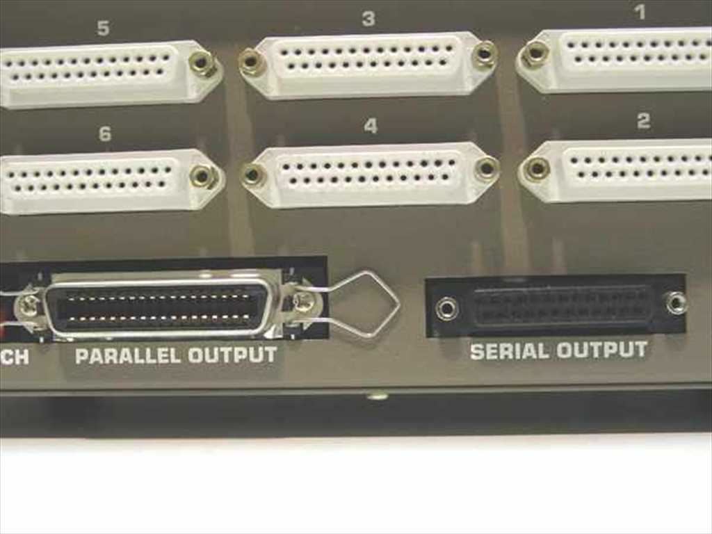 WTI Lasernet Printer Sharing Unit 256k Serial - Parallel PSU-81B