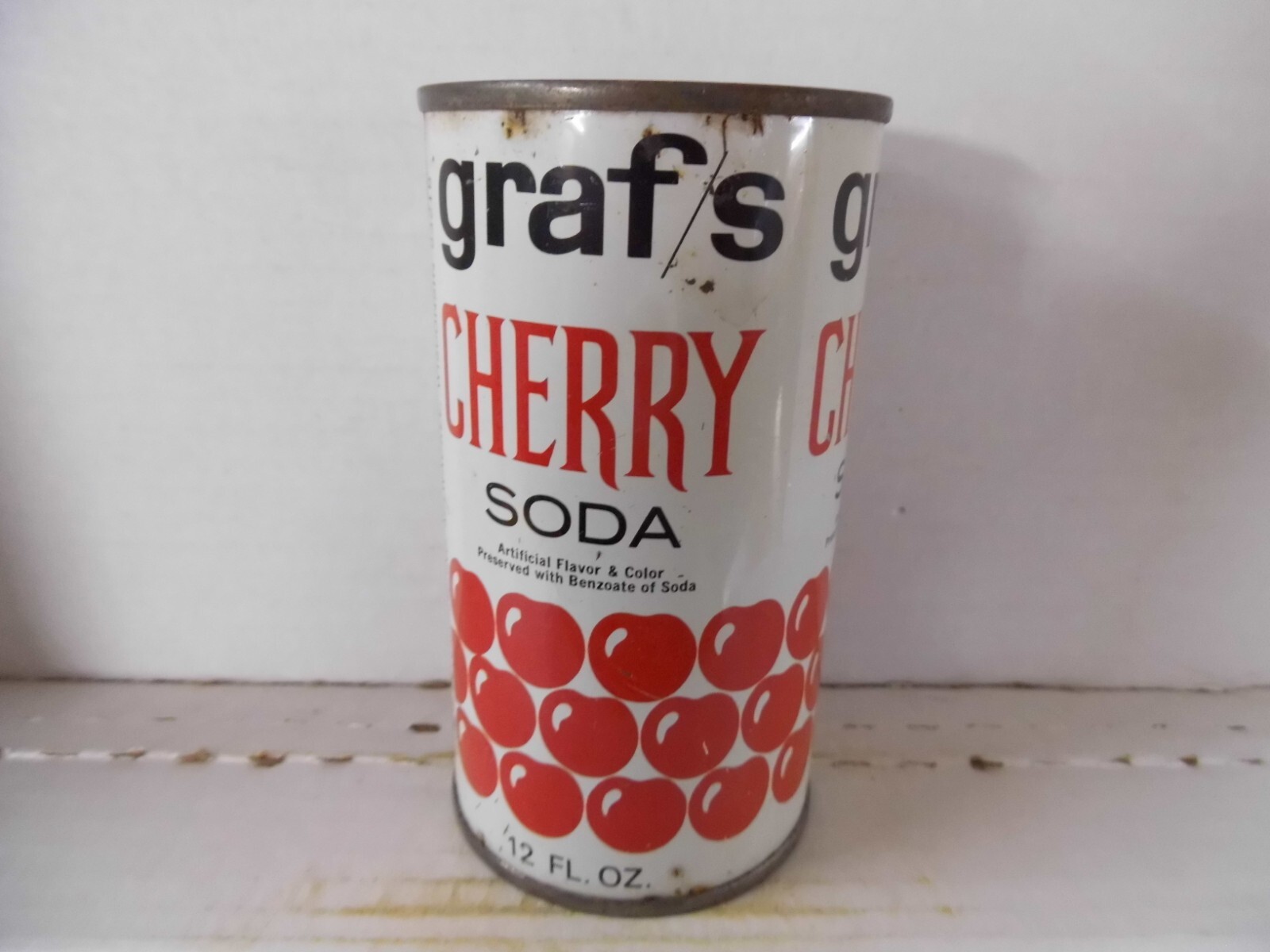 GRAF/S CHERRY F/T SODA CAN~GRAF'S BEVERAGE, MILWAUKEE,WISCONSIN