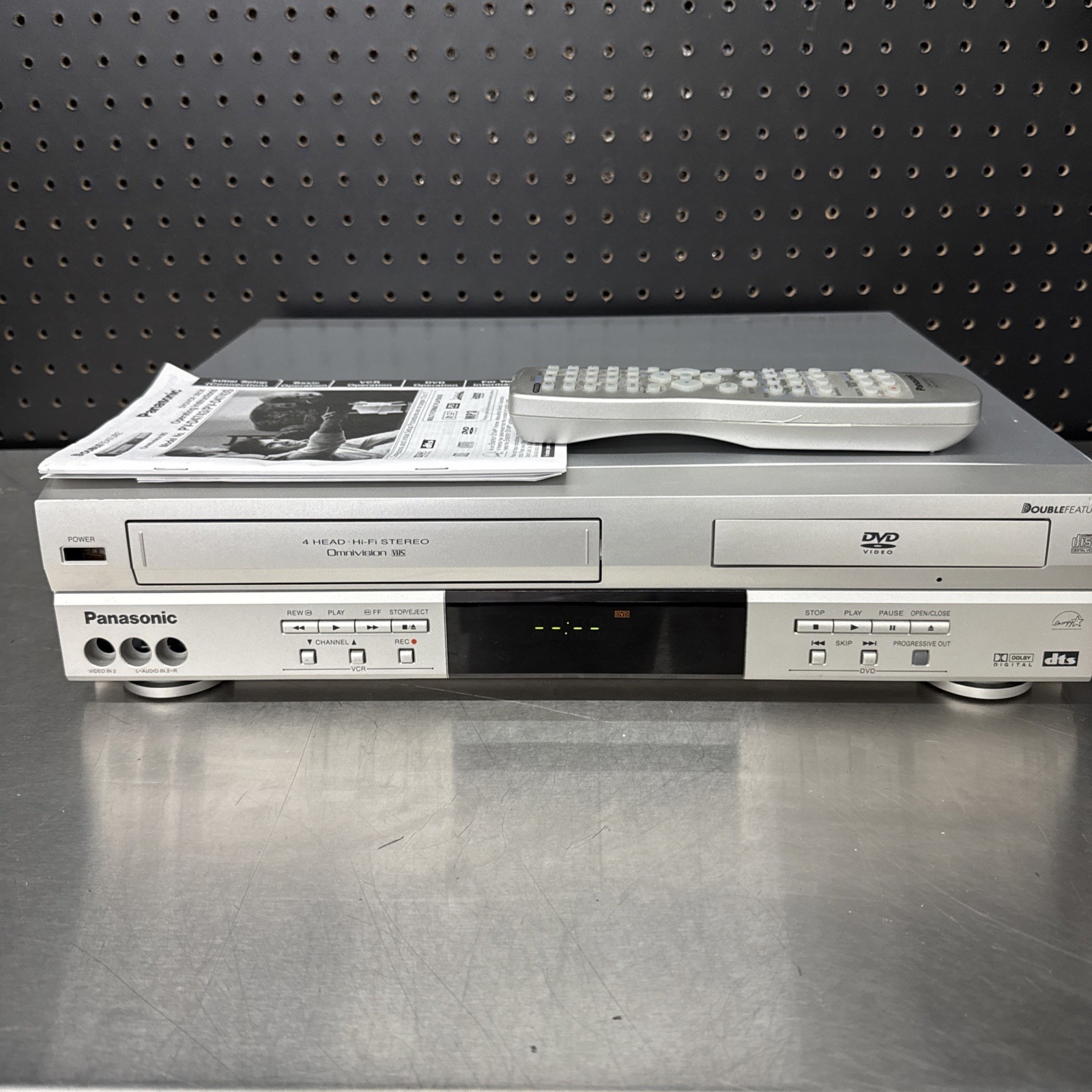 Panasonic VCR And DVD Player PV-D4734S 4-Head With Remote TESTED - READ Please