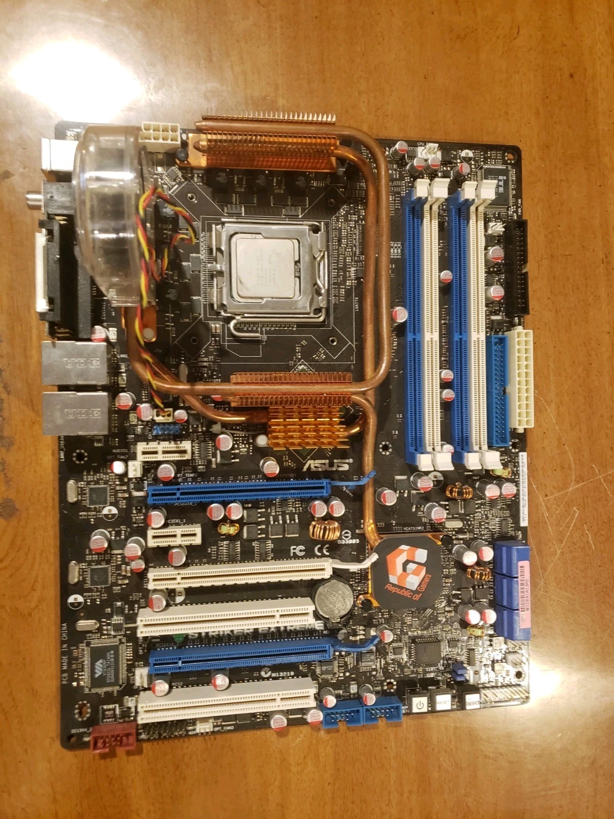 RARE Asus Striker Extreme VoodooDNA HP Blackbird002 MB+Soundcard+C2Q QX6850 3ghz