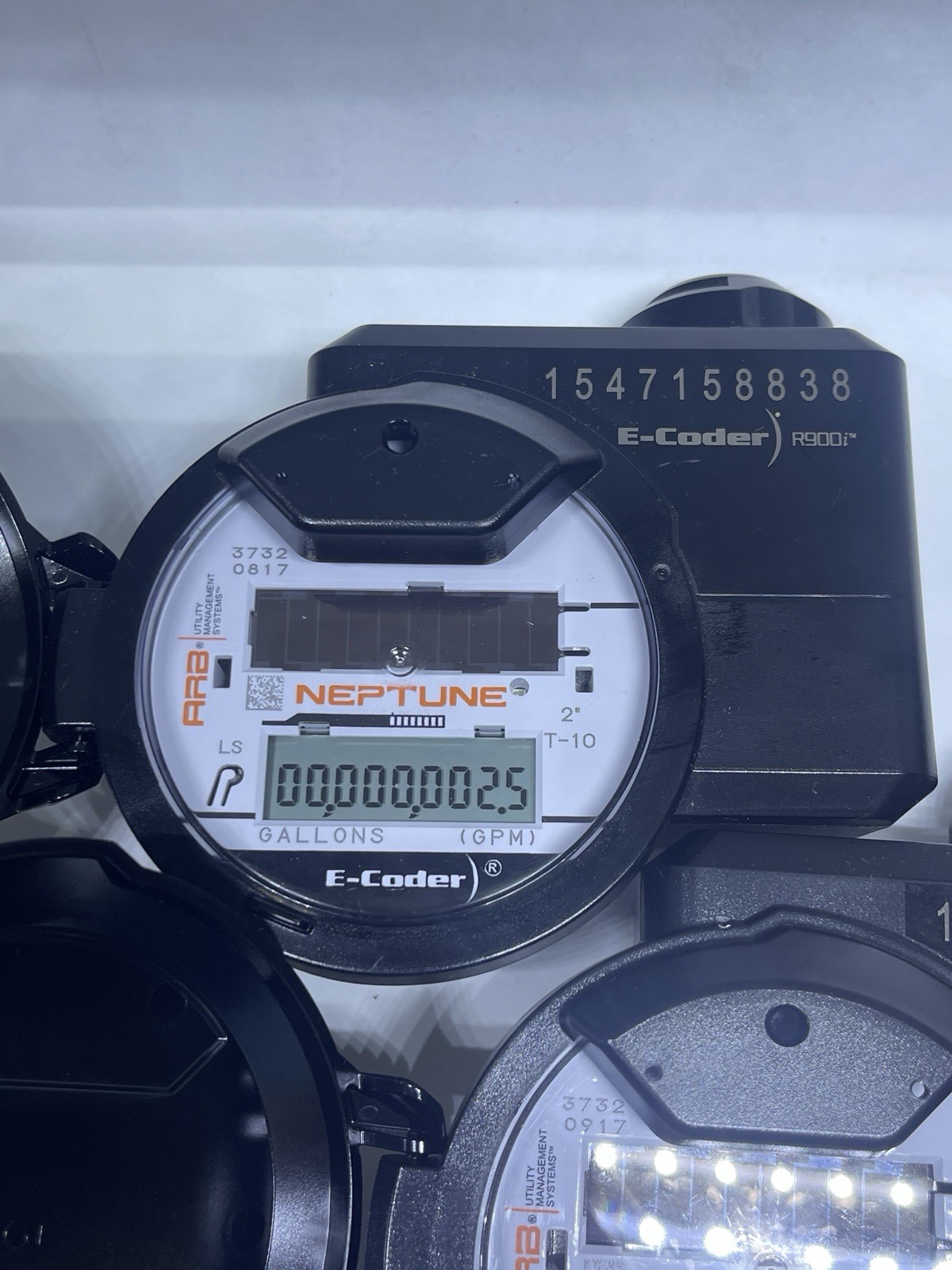 Neptune R900M V-4 RD2G53 E-Coder Water Meter Registers T-10 2"
