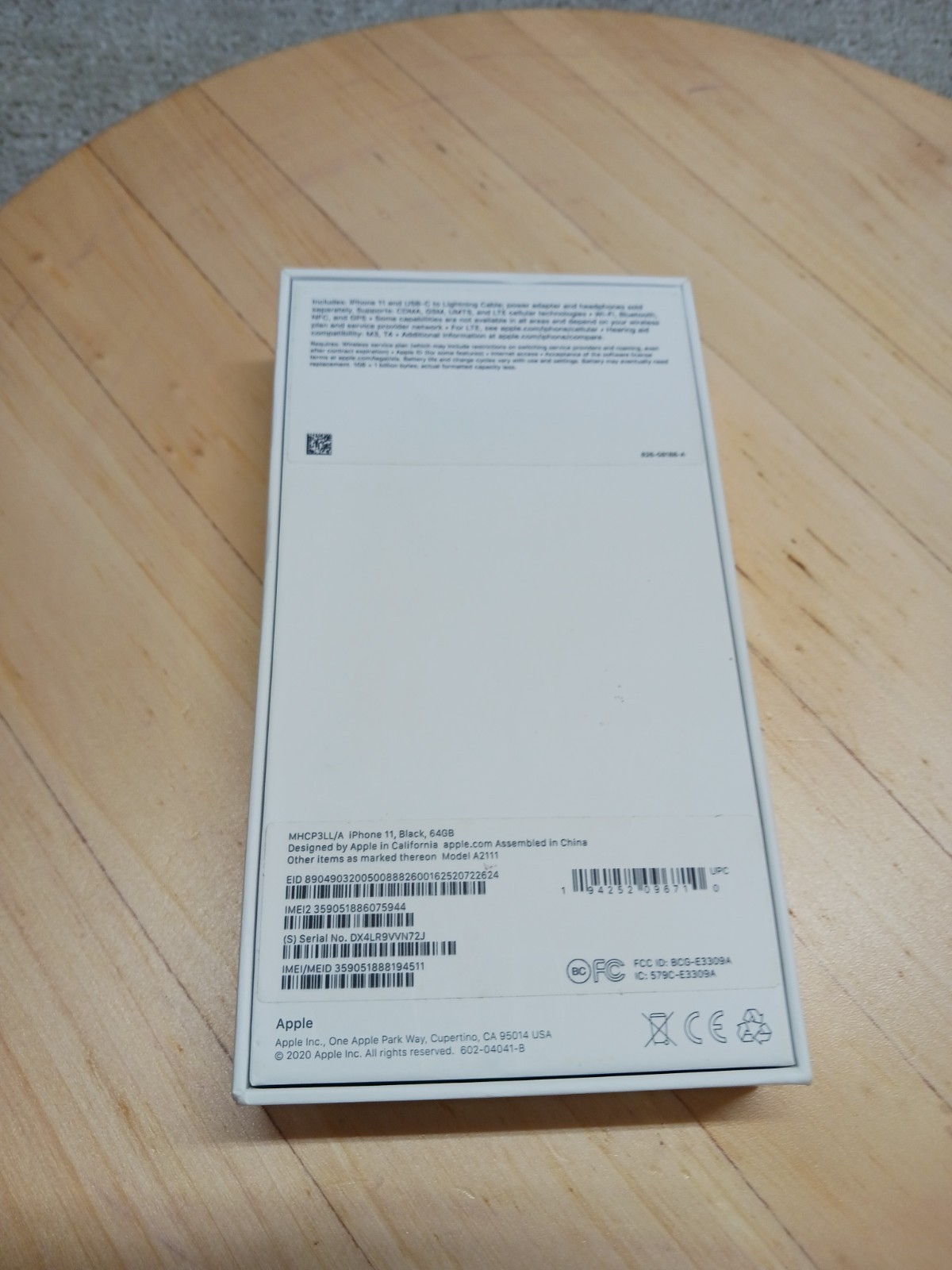 Apple iPhone 11 - 64GB - Black Box Only