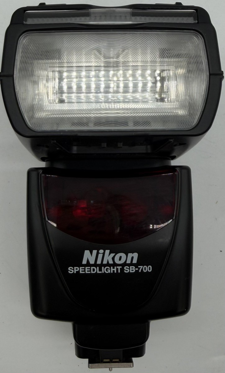 Nikon SB-700 Shoe Mount Electronic Camera Flash (MAC002819)