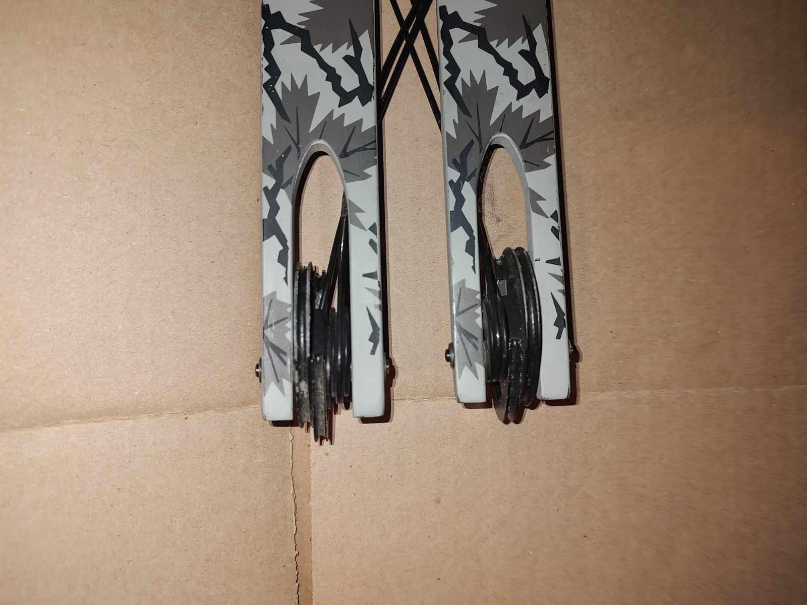 Darton Maverick Compound Bow Limbs And Cams