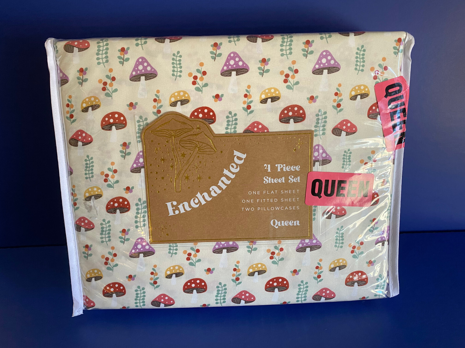 Queen-Enchanted 4 Piece Sheet Set-Mushrooms Ferns Beautiful Flowers -NEW
