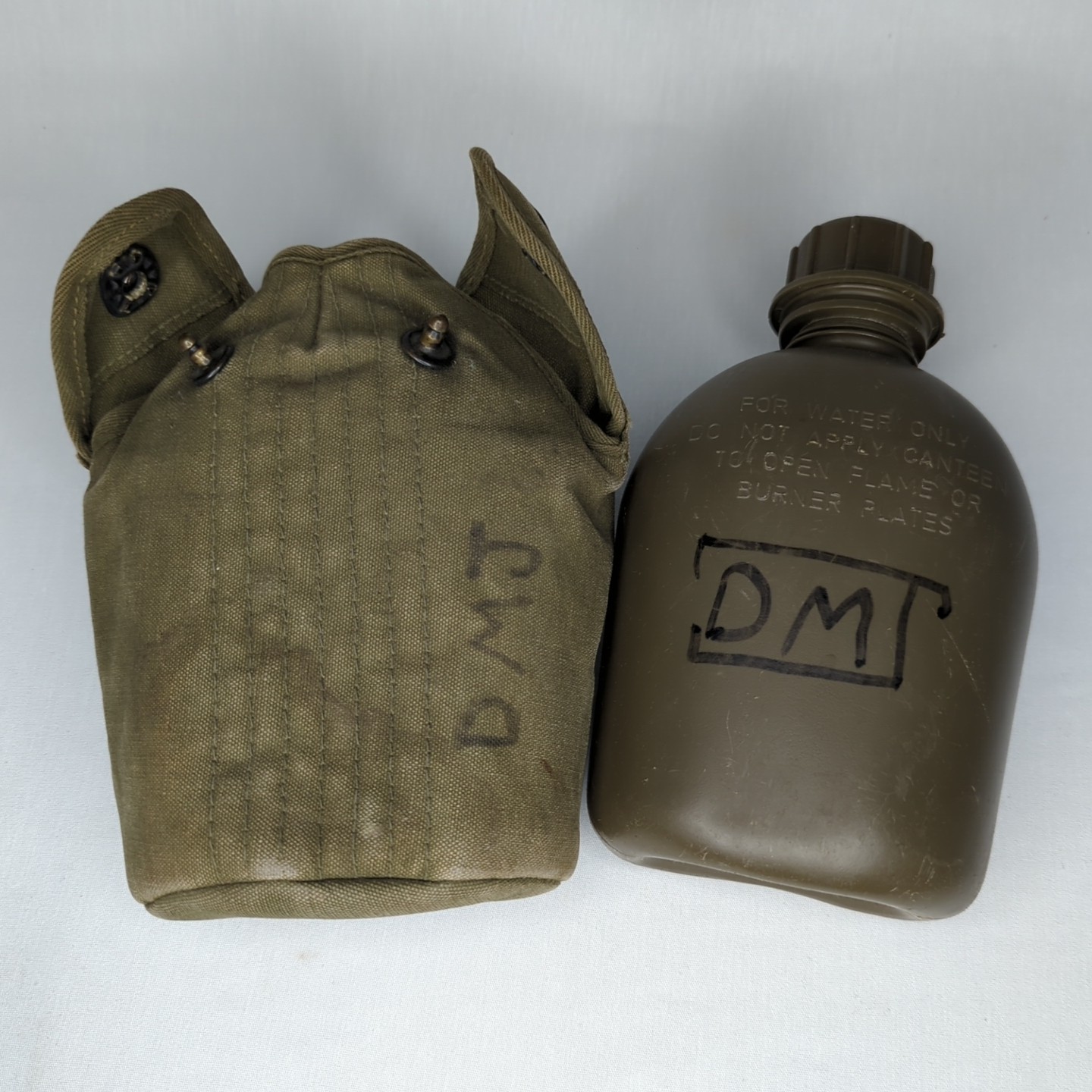 Vintage 1980 Canteen 1 Quart with Cloth Sleeve Belt Holster