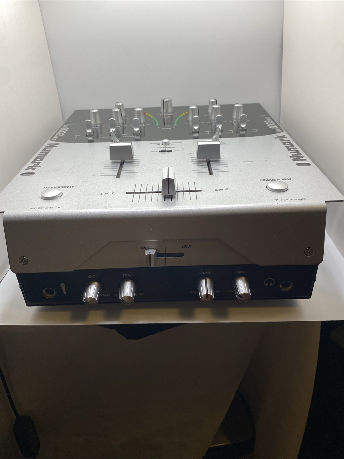 Numark DM1002MK11
