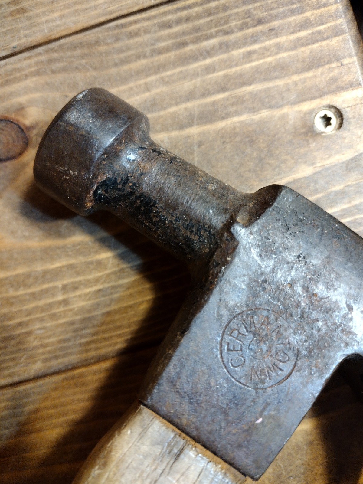 GERMANTOWN VINTAGE HAMMER