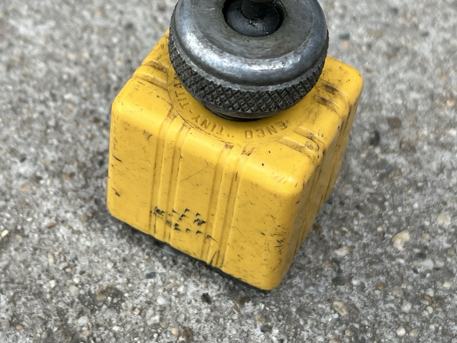 Enco Tiny Titan Base Indicator Mini Magnetic