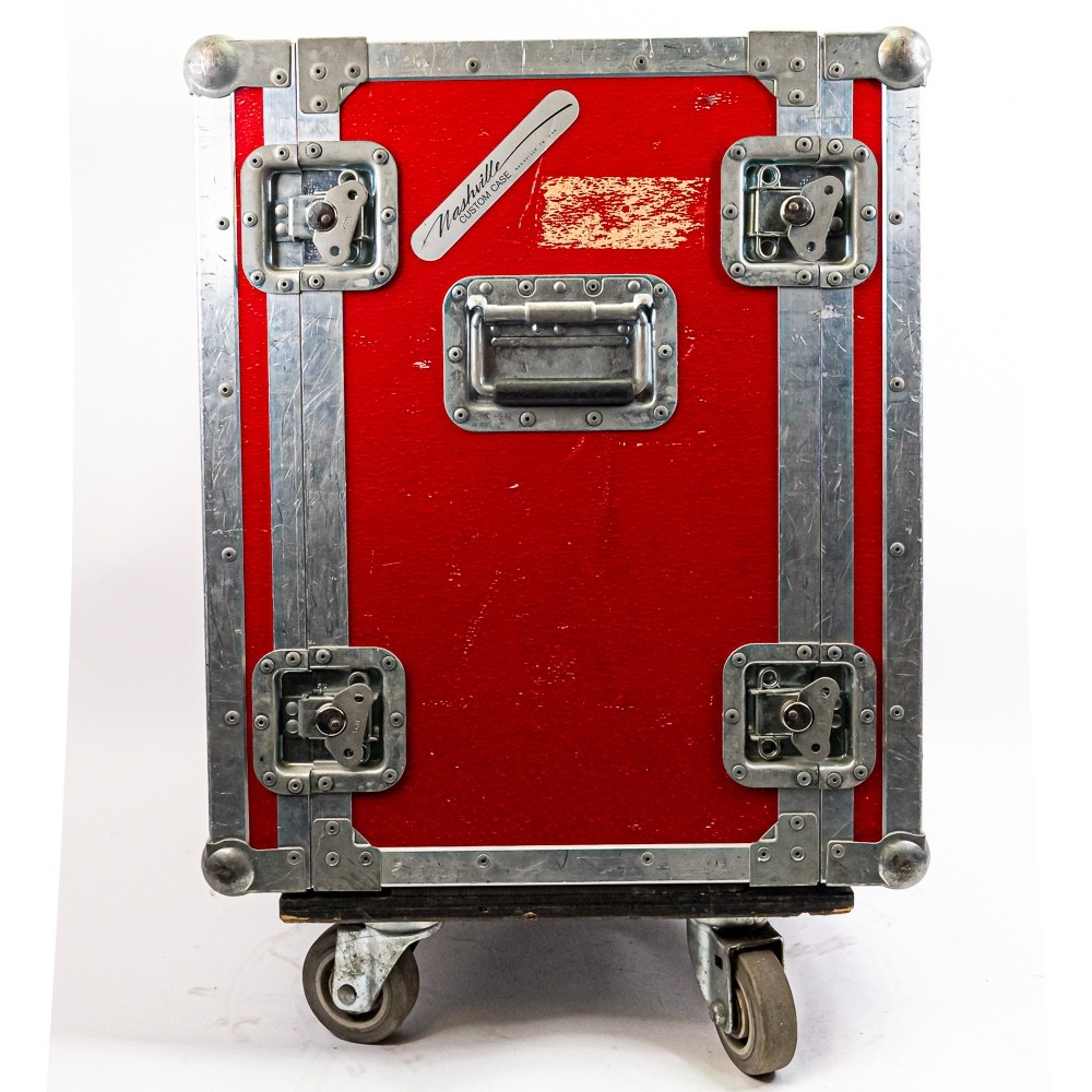 Nashville Custom Cases 11-Space ATA Rack Road Case on Wheels – Red