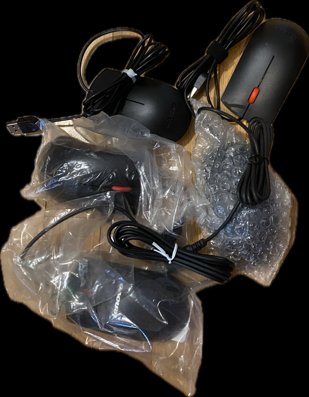Lot of 4 Lenovo and 1 Key Tronic USB Wired Optical Mice Used and new