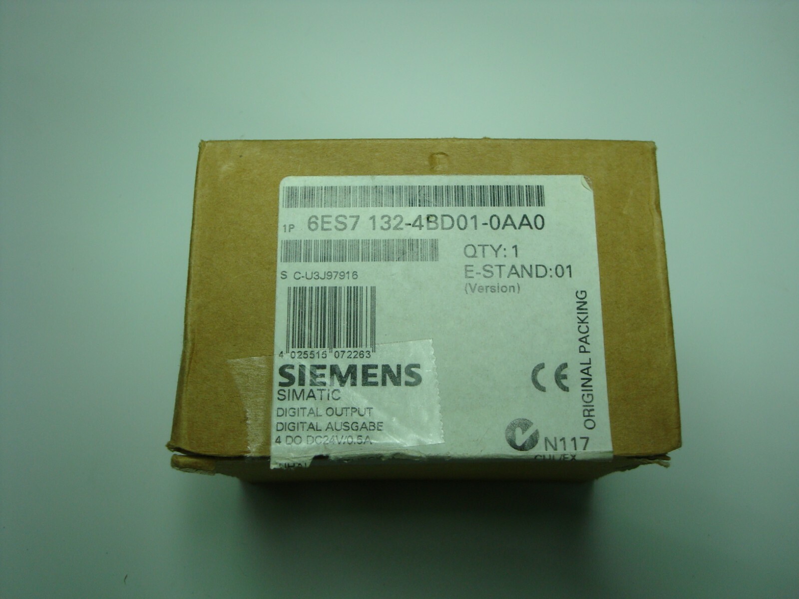 SIEMENS 6ES7 132-4BD01-0AA0 SIMATIC S7 DIGITAL OUTPUT 4 DO DC24V/0.5A NIB
