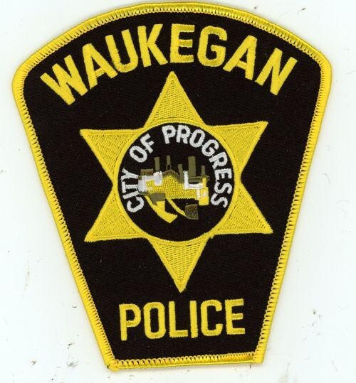 ILLINOIS IL WAUKEGAN POLICE NICE SHOULDER PATCH SHERIFF