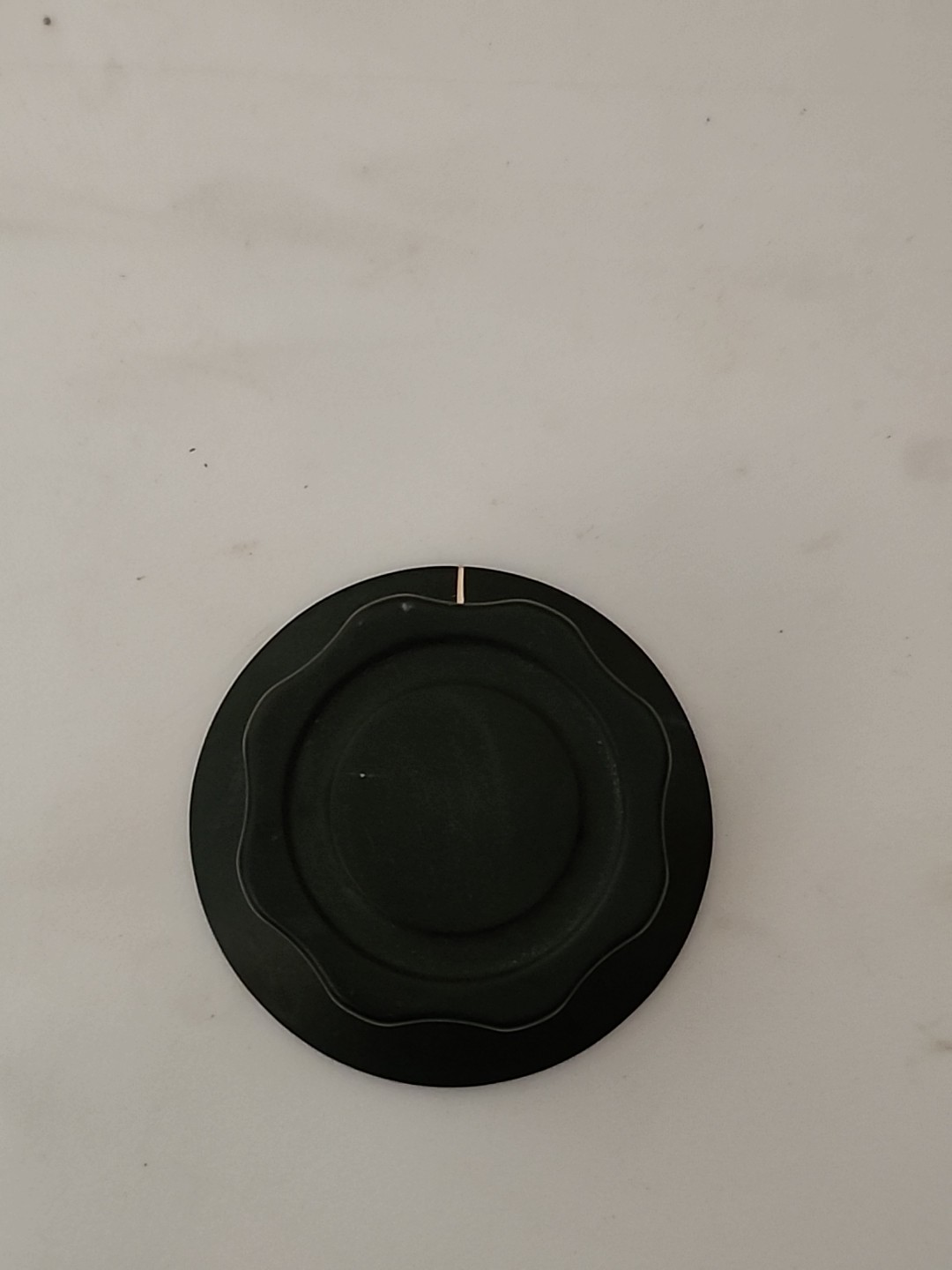 Vintage Bakelite Instrument Knob,  1/4" ID, 2" Skirt, 1-5/8 Ribbed Knob, USED.