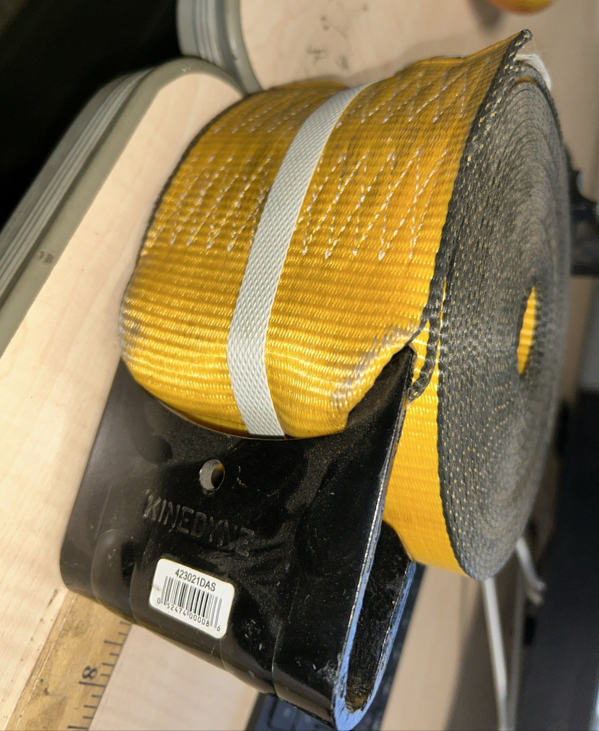 Kinedyne 423021 Strap 4in X 30ft With Flat Hook. NEW,OLD STOCK.