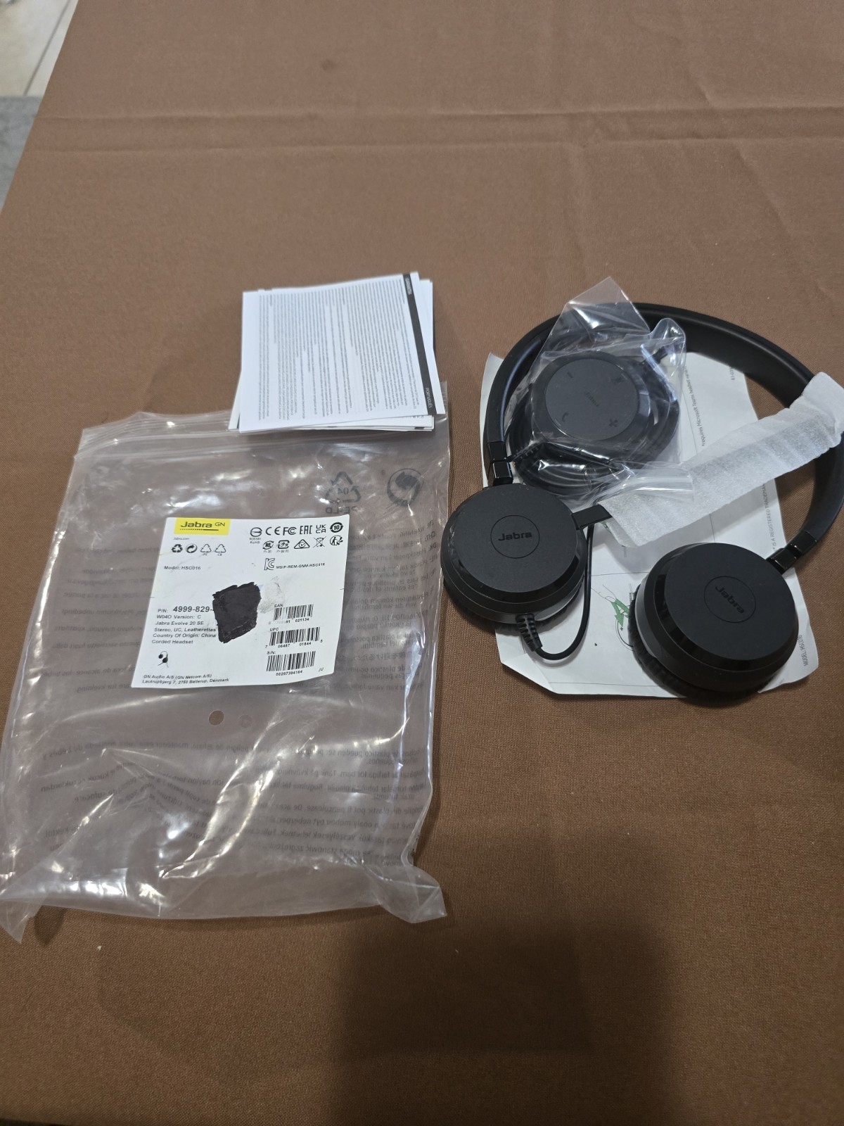 Jabra HSC016 4999-829-409 Evolve 20 SE UC Stereo Corded headset NEW