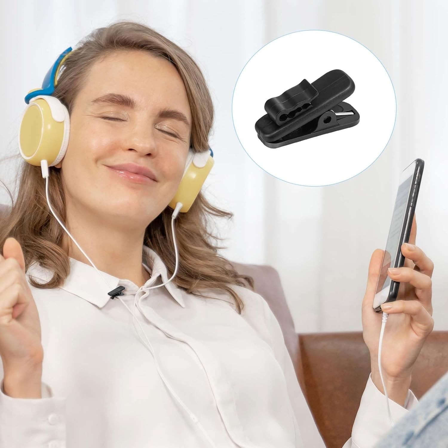 Lightweight Black Earphone Wire Clips - 24 pcs for Headphone Cable Control