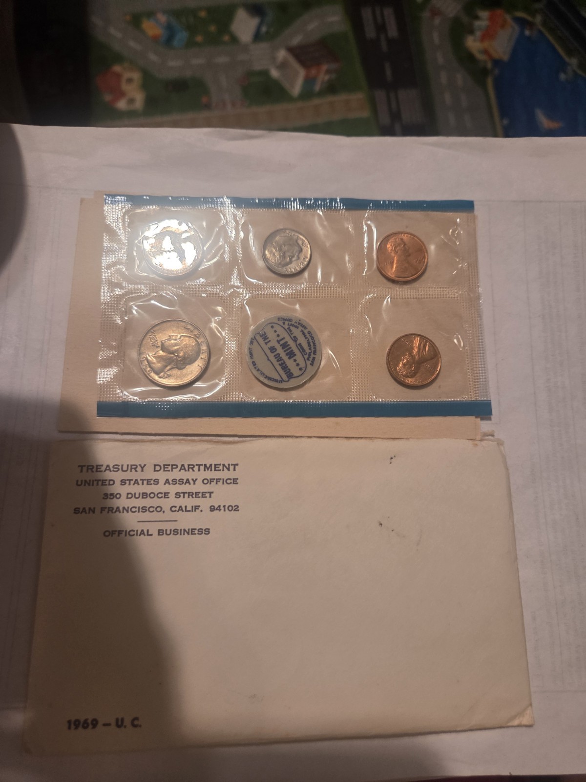 1969-P  USA Mint Set, Includes S Penny