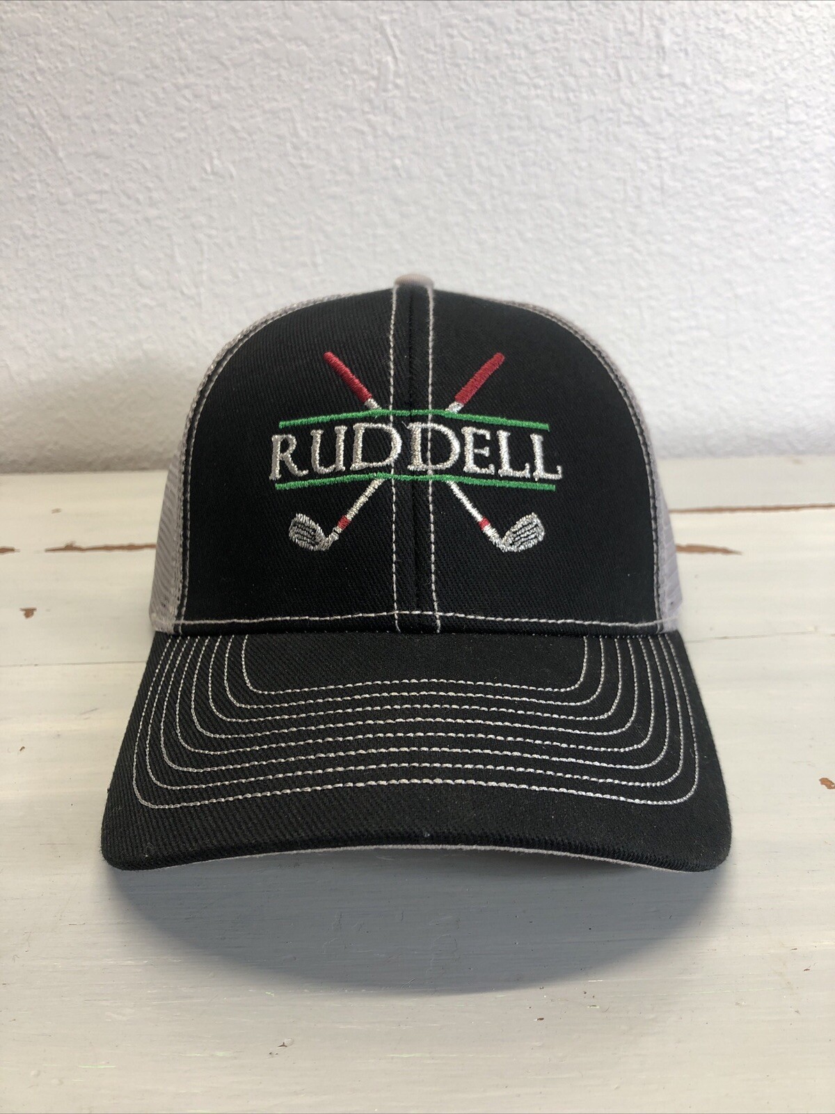 New Ruddell Country Club Golf Mesh Hat Adult Strapback Double Clubs Embroidered