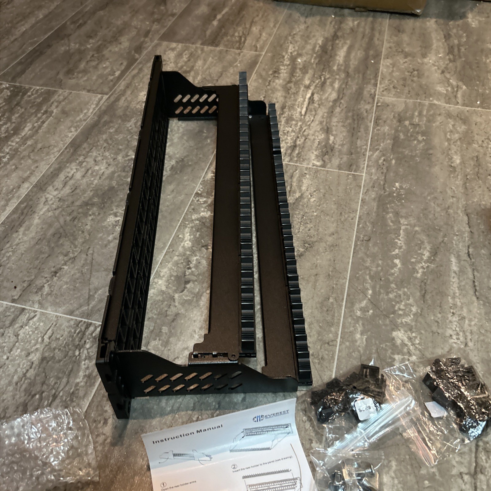 New Everest Media Solutions 48 Ports UTP Keystone Patch Panel 4 19” 2U. 1 Pack