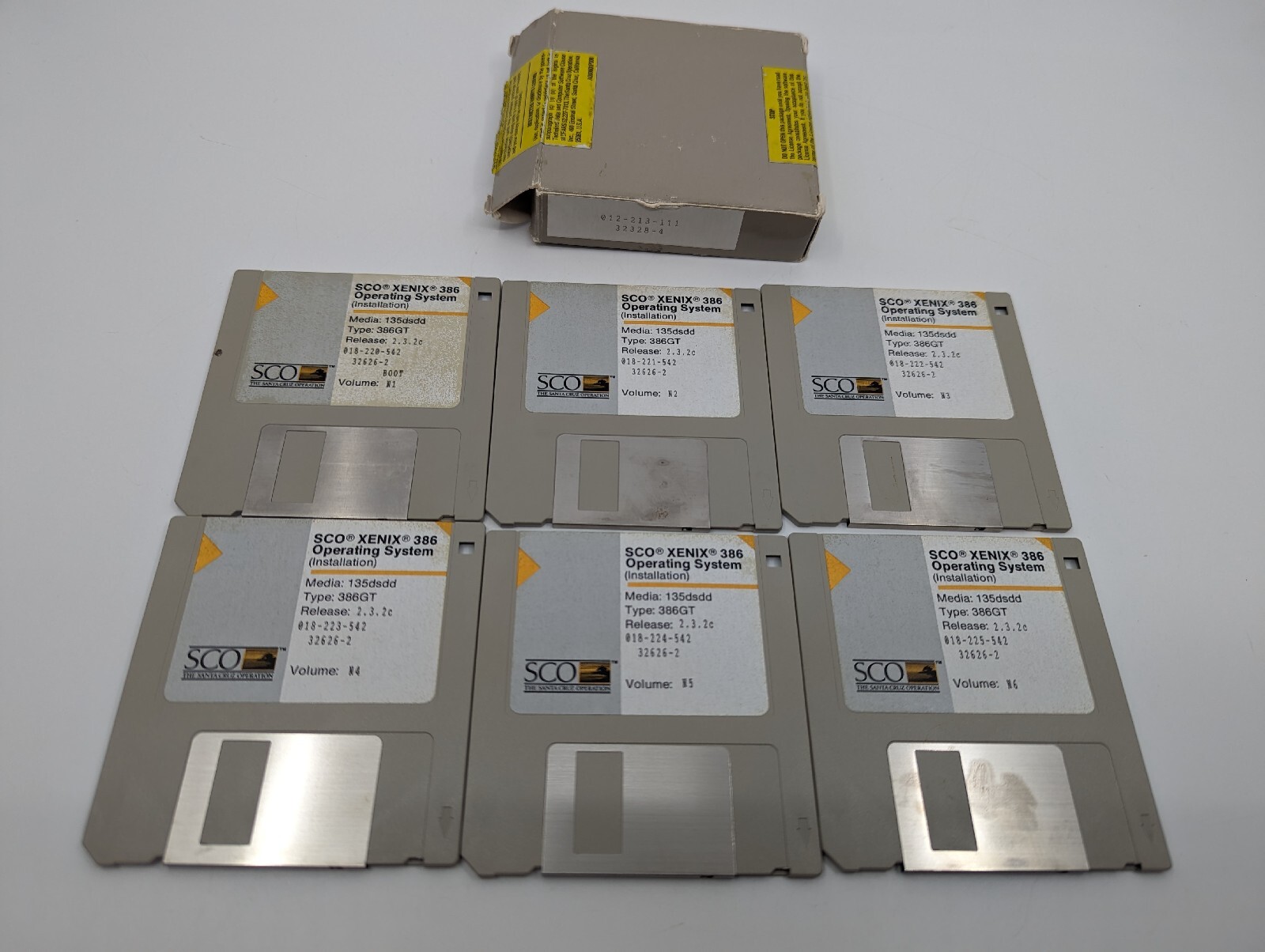 1989 SCO Xenix 386 V Software Version 2.3.2a 3.5" 19 Disk Set in Original Boxes