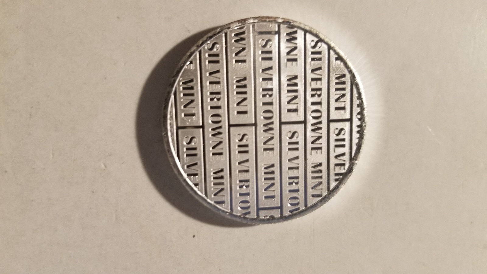 1 Troy oz Mighty Eagle .999 Fine Silver Round