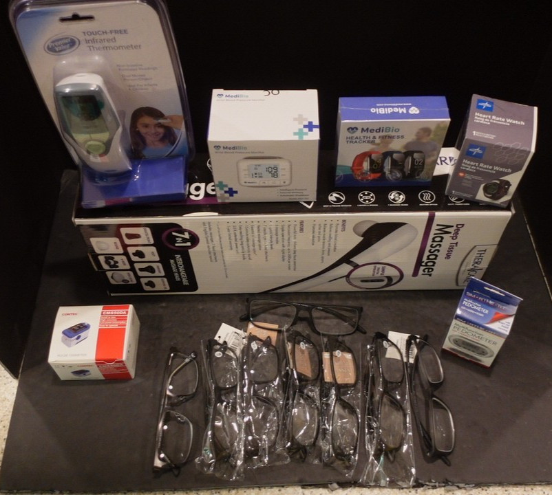 HEALTH & FITNESS - 19 UNITS - BLOOD PRESSURE/OXIMETER/HEART RATE/THERMOMETERS+++