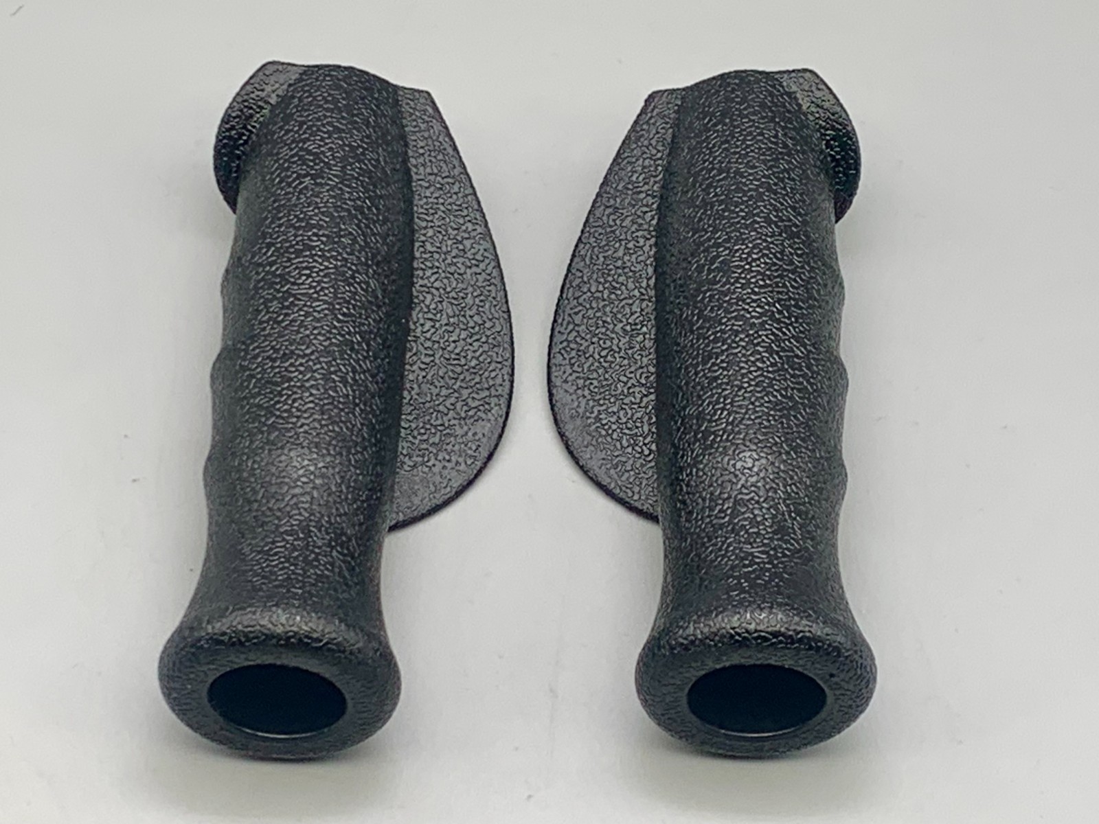Hand Grips, 1 Pair, Parts, For  The Homland Rollator Walker R2 w/ 8 " Wheels