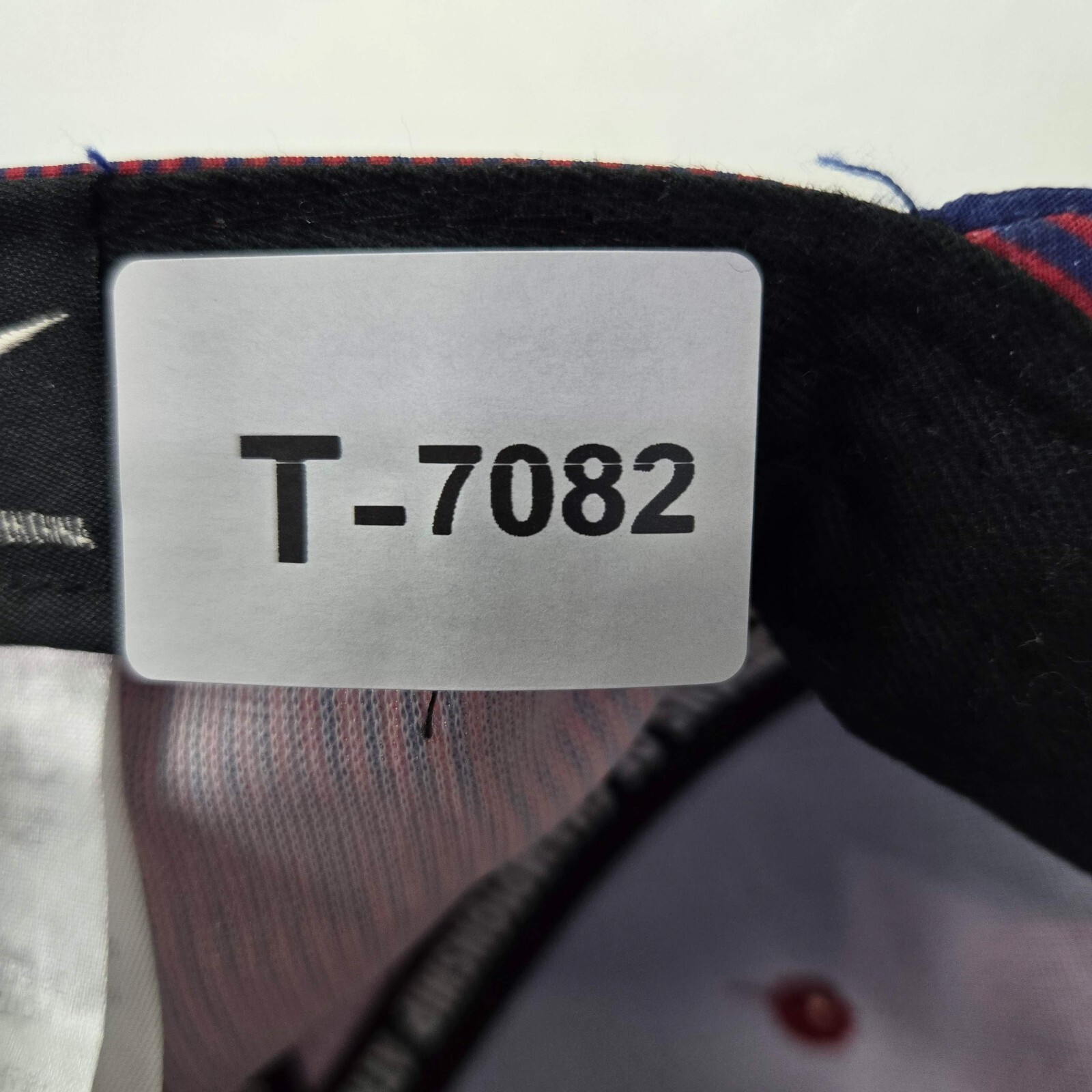 Nike Men Hat OS Blue And Red Striped Swoosh Snapback Cap Logo READ