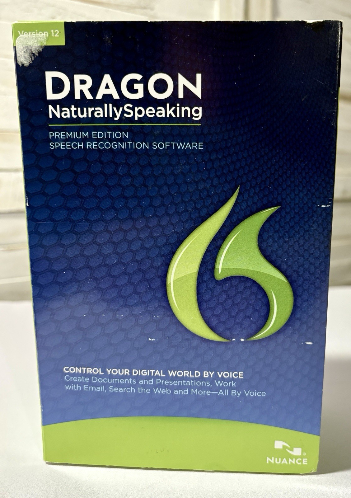Dragon Naturally Speaking Premium Edition Basics w/ Headset Version 12 Open Box