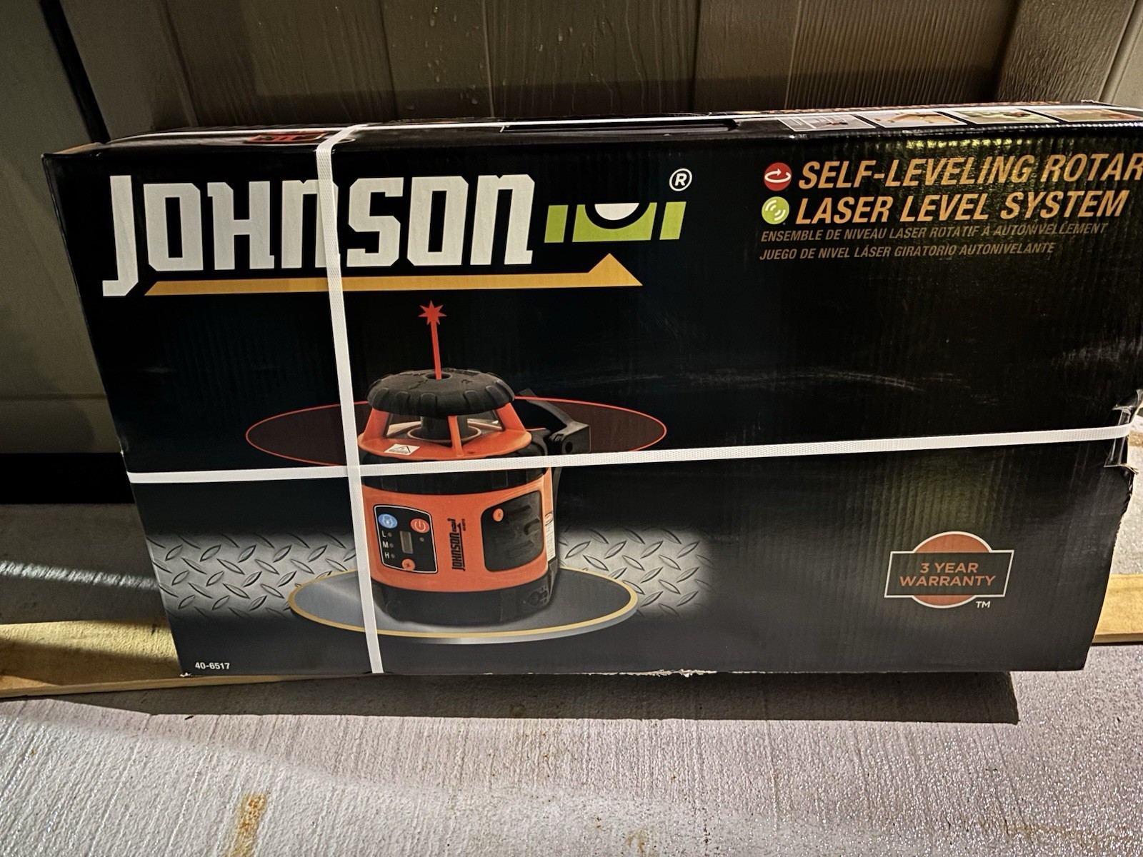 Johnson Level & Tool 40-6517 Self-Leveling Rotary Laser Kit