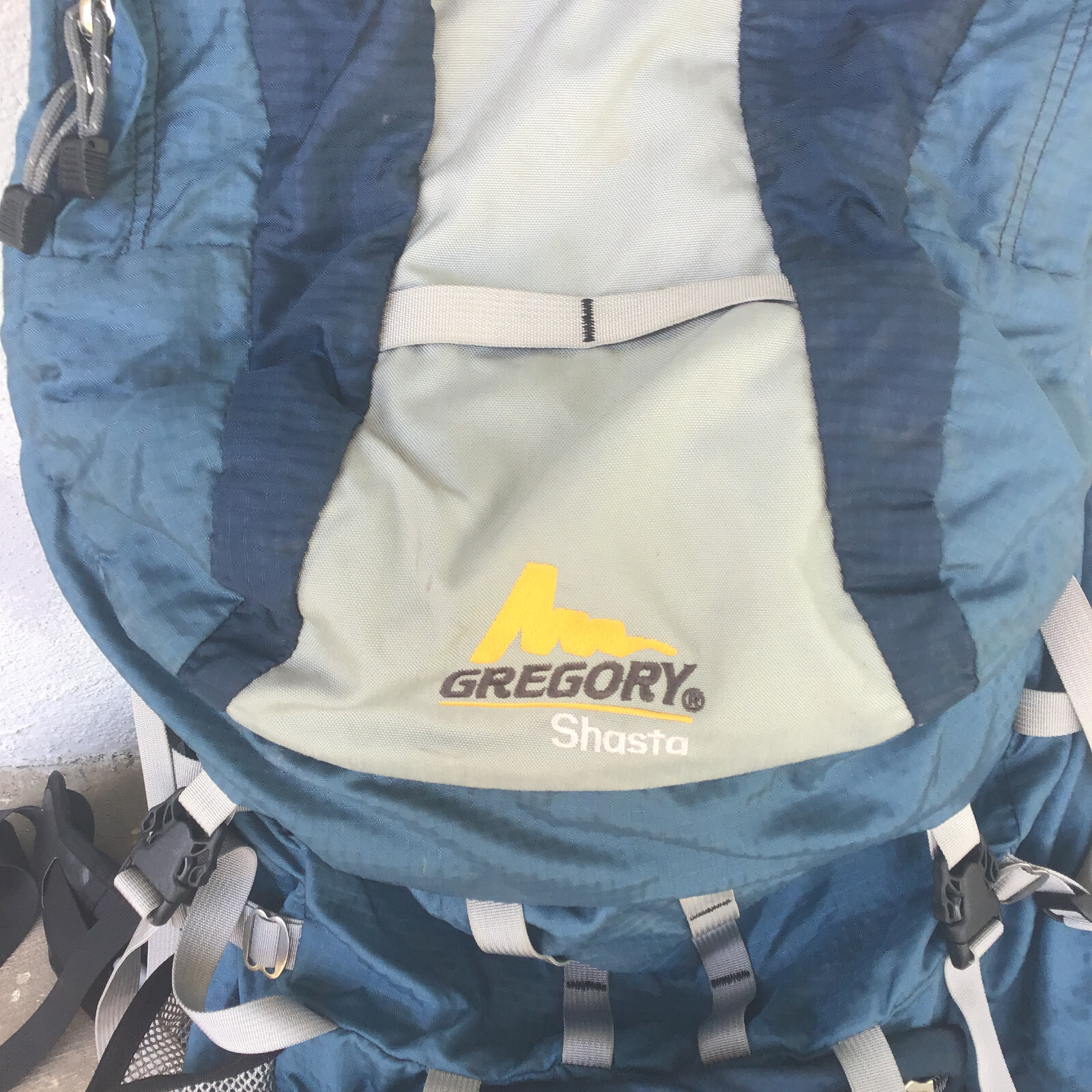Gregory Shasta Hiking Trail Camping Internal Frame Backpack Size Large Blue Gray