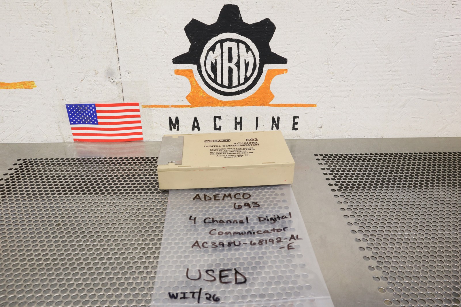 ADEMCO 693 4-Channel Digital Communicator AC39BU-68192-AL-E Used With Warranty