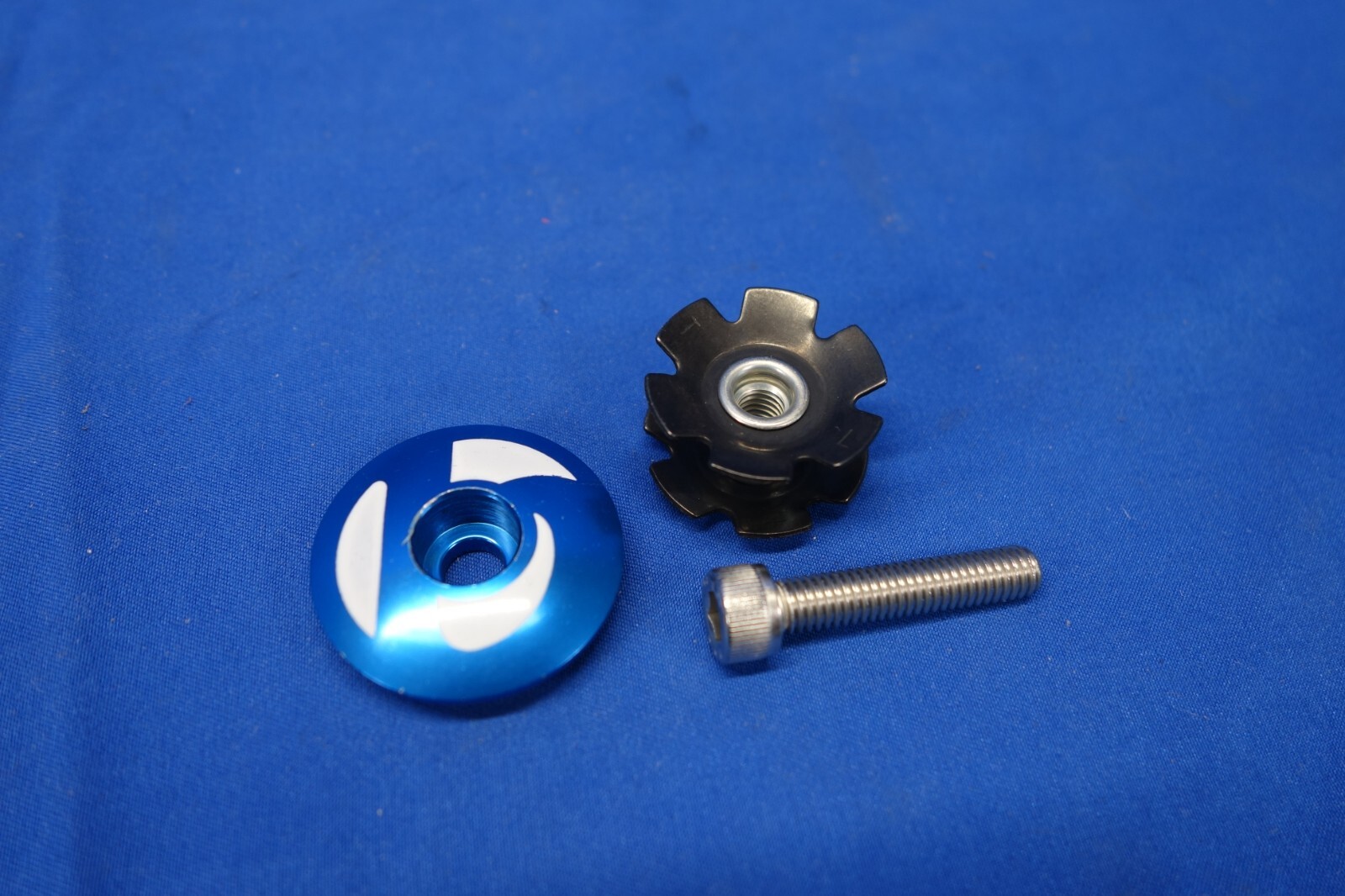 New Bontrager Bike Stem Top Cap - Blue - w/ Star Nut - Bicycle Headset 1-1/8"