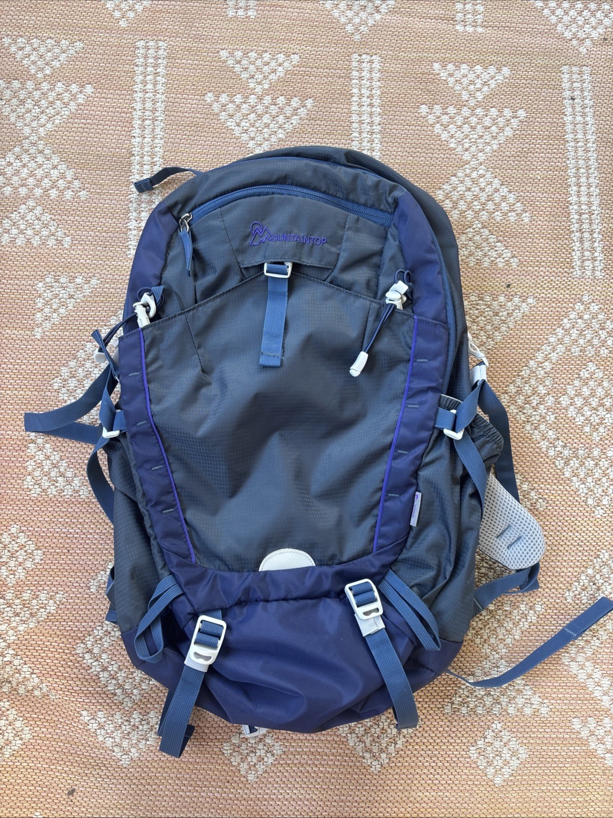Mountaintop Adventure 35L Backpack Navy Hiking Work Padded Comfy Roomy