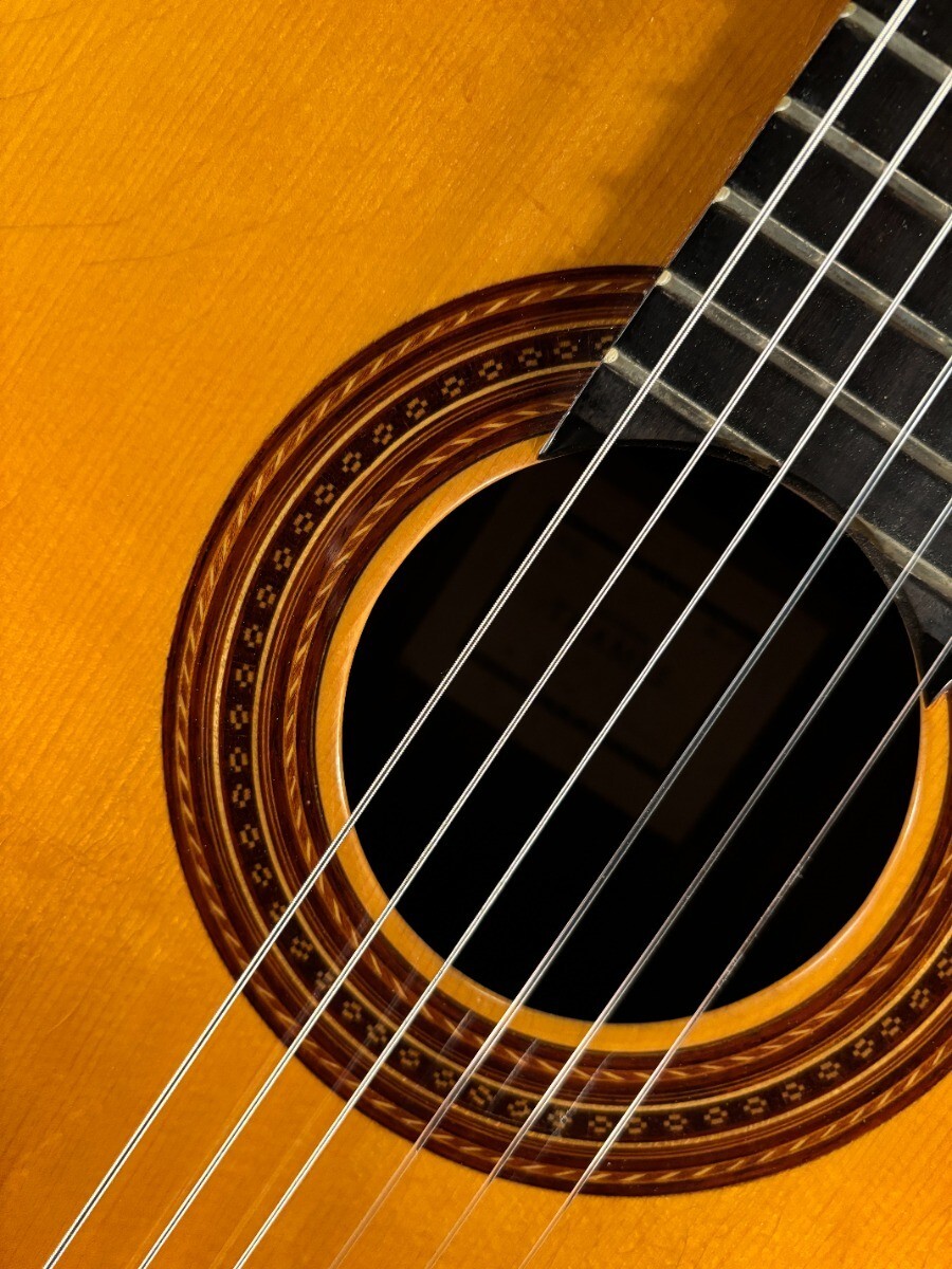 1986 Michael Thames Classical Guitar #62
