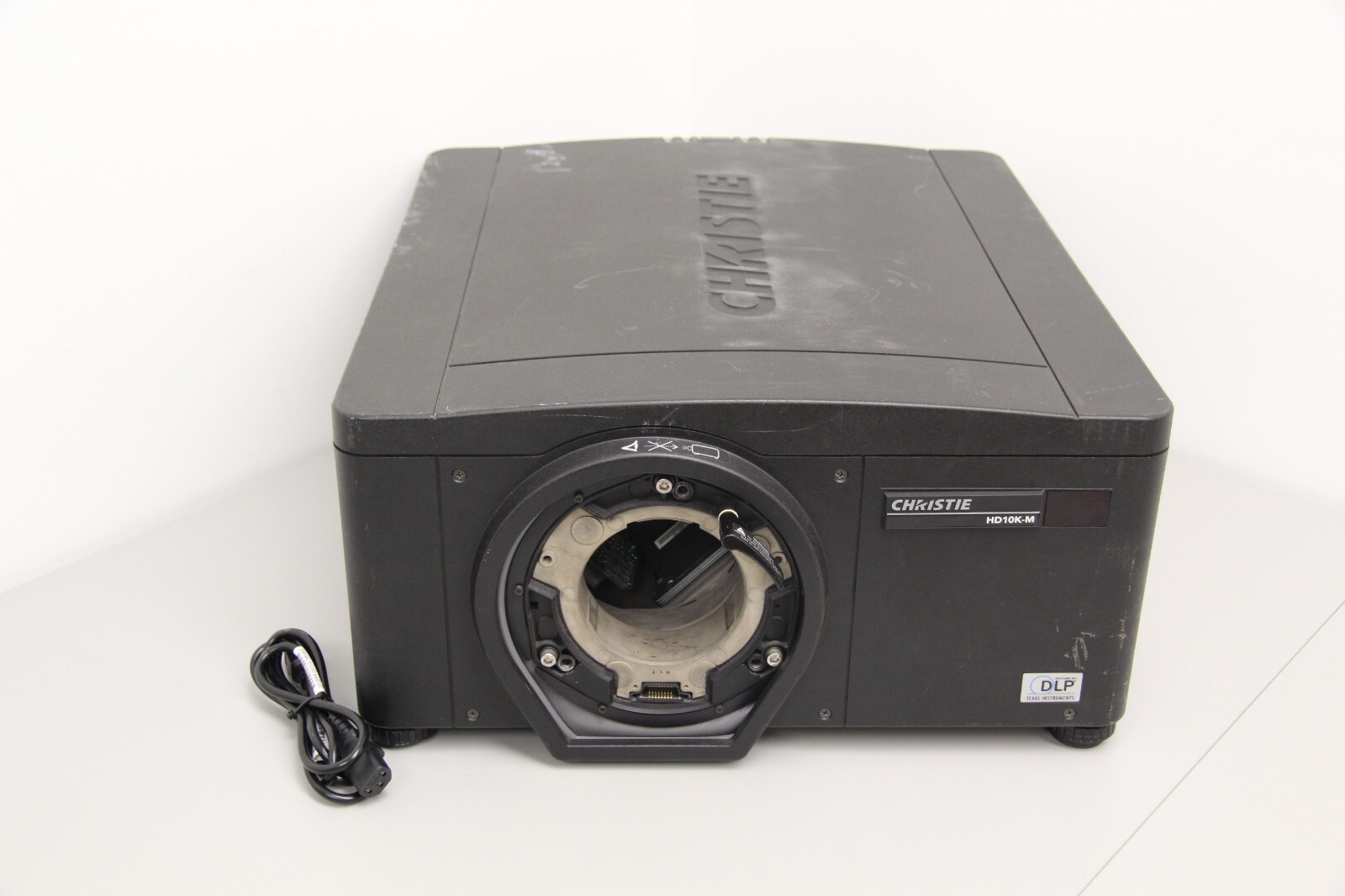 Christie HD10K-M Full HD SDI Projector 638 Lamp Hours