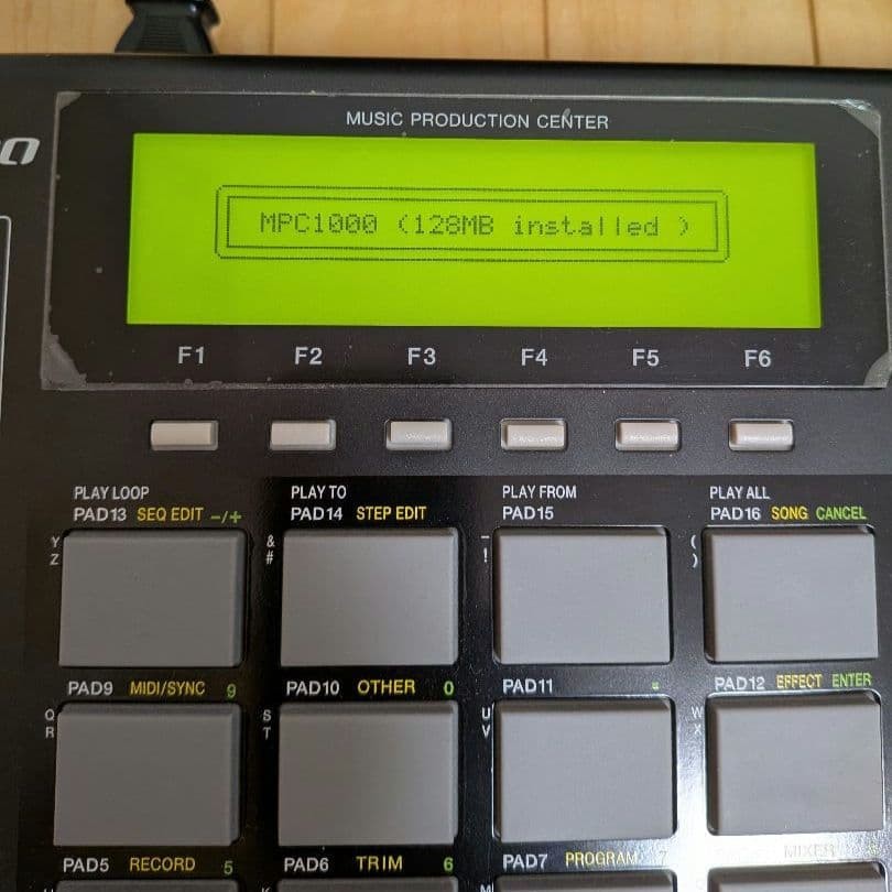 AKAI MPC1000 Black Sampler Sequencer 128MB Expanded JJ-OS w/ Box CF Tested