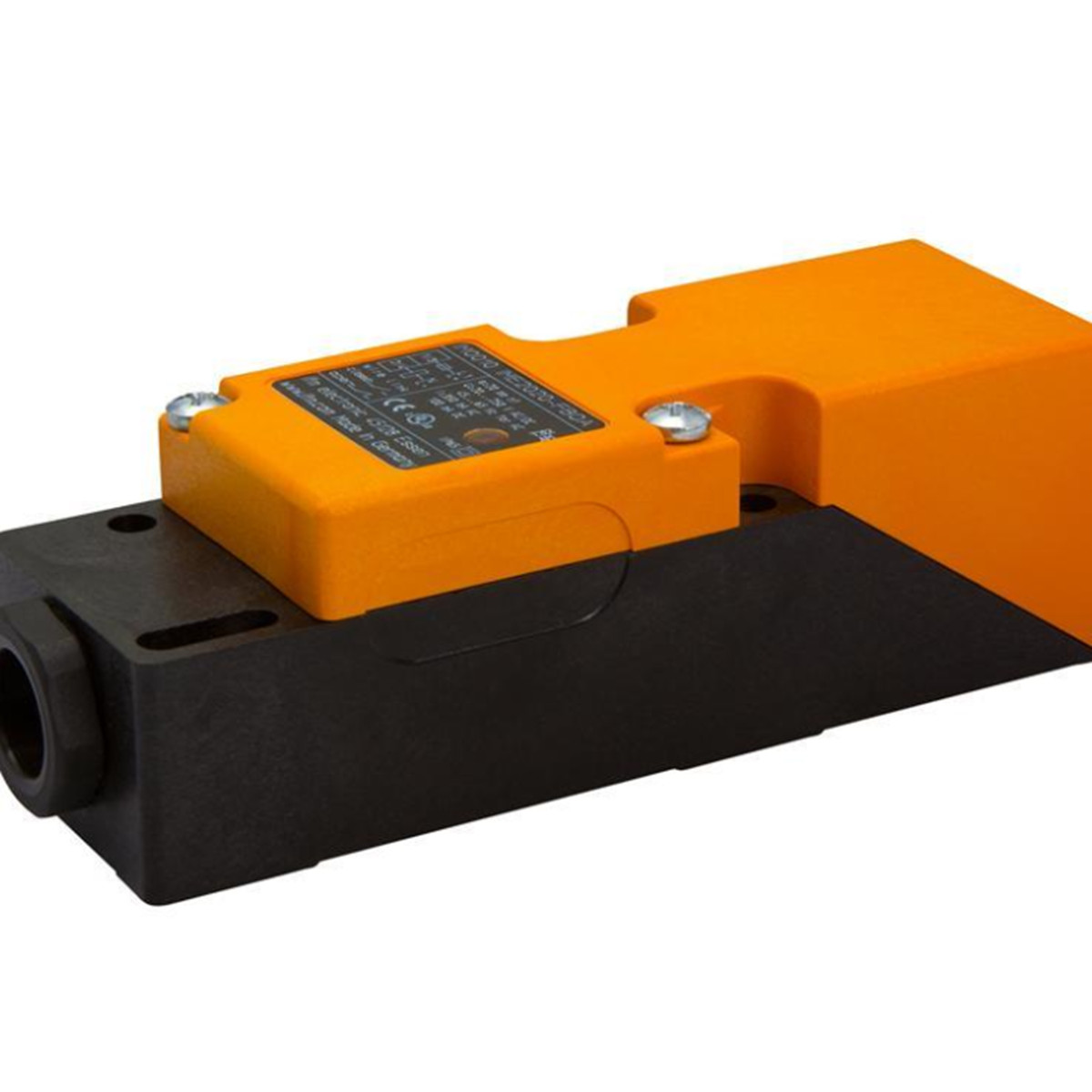NEW IFM IM0011 Proximity Switch