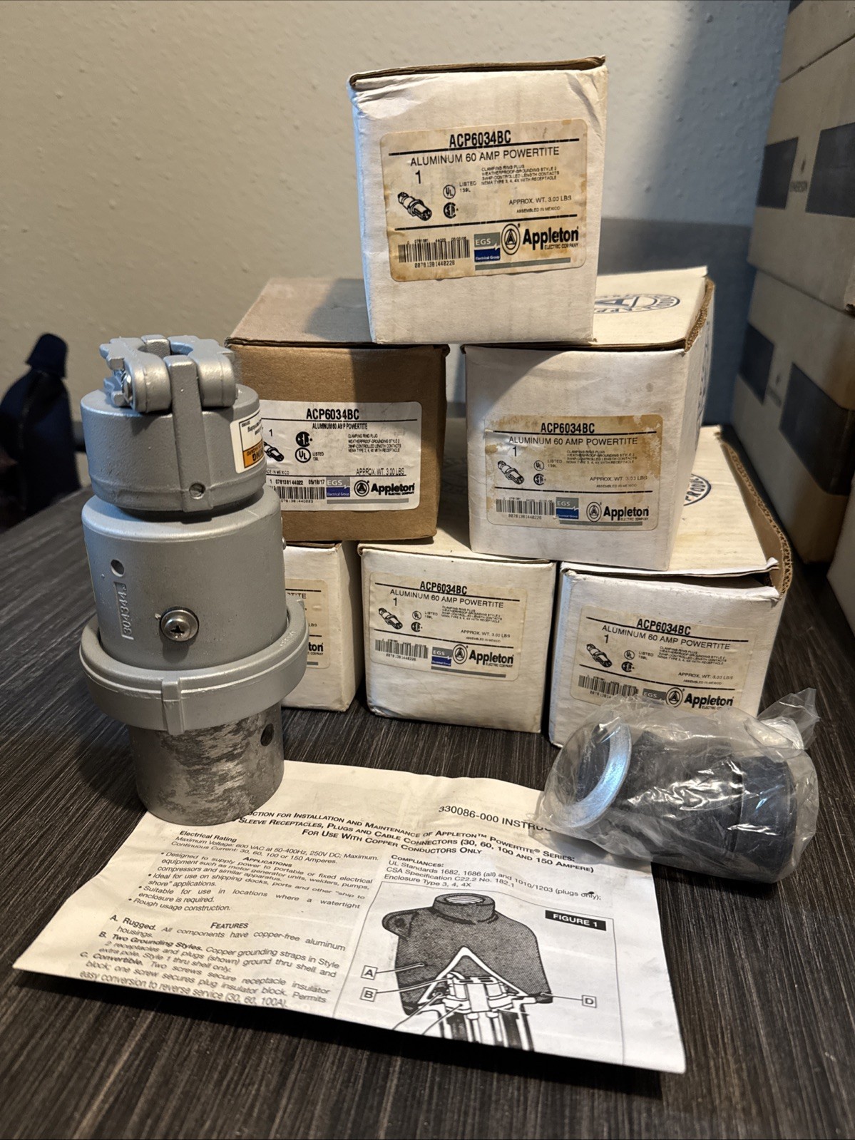 ACP6034BC Appleton Plug