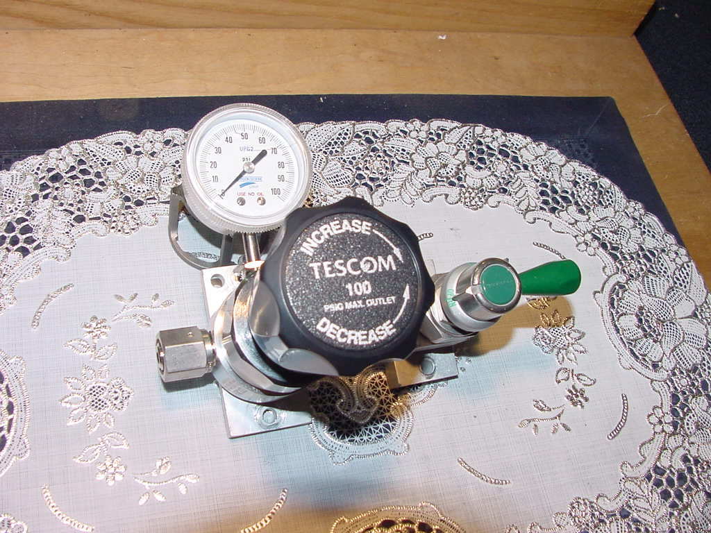 Tescom 64-2642KRT21, Regulator with Isolation Valve, Stainless Steel, Used!