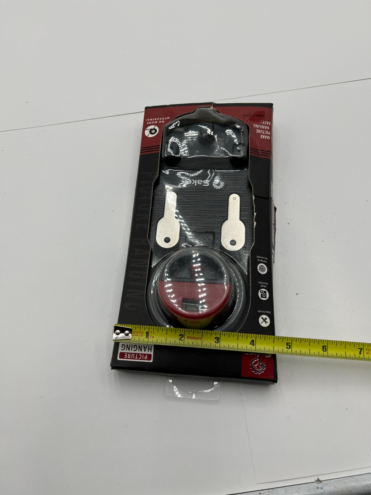 Saker Picture Hanging & Leveling Tool