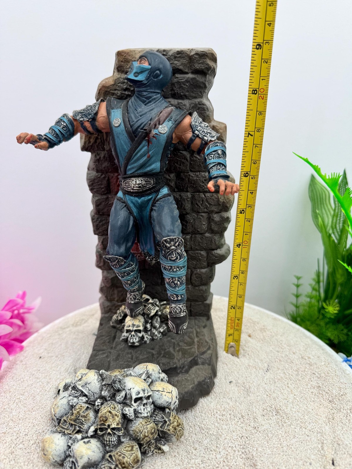 Mortal Combat Statue
