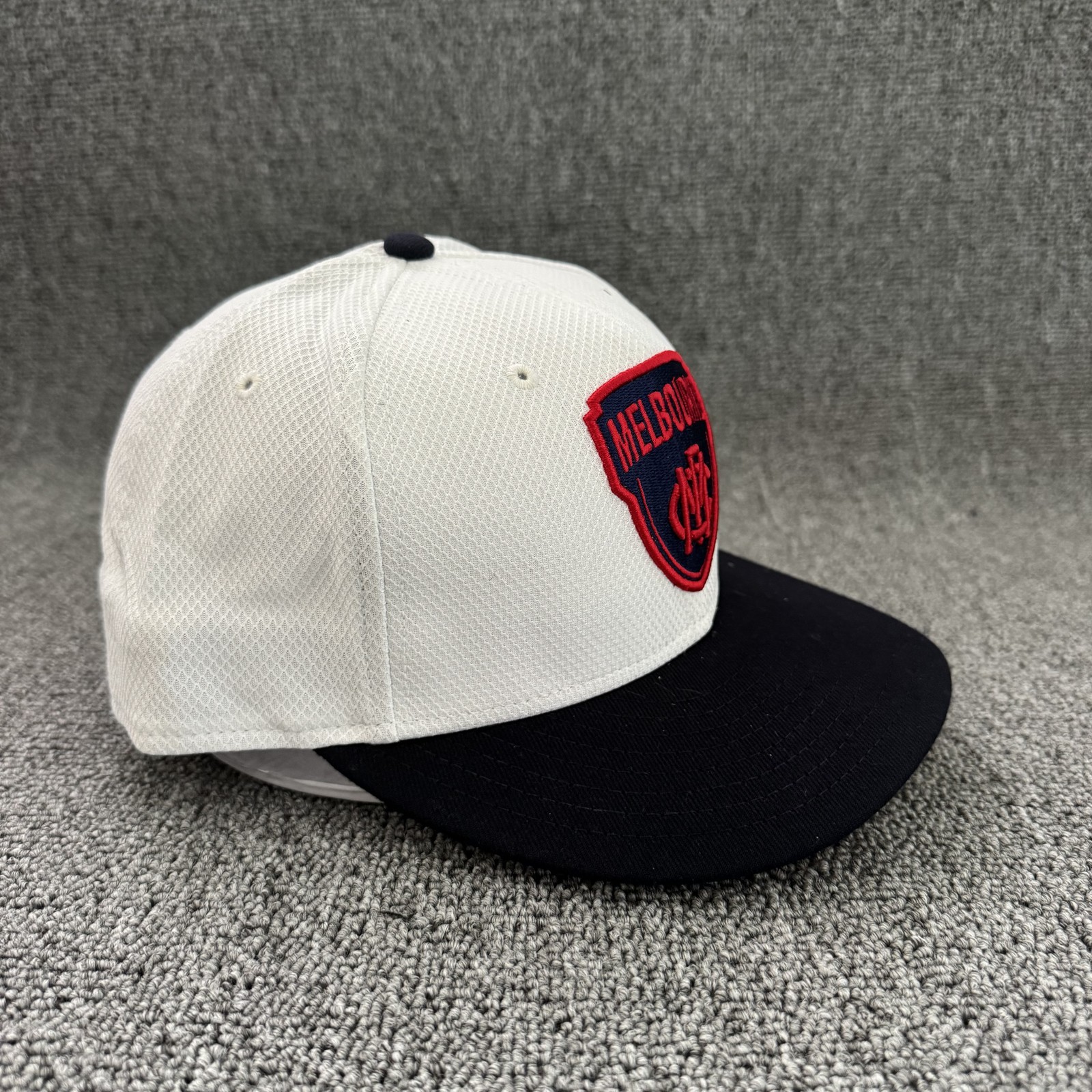 New Era Melbourne Demons 9FIFTY Snapback White Navy AFL Hat OS