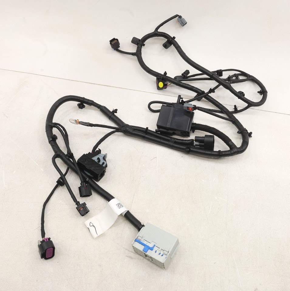 NEW OEM GM Headlamp Wiring Harness 42494279 Chevrolet Trax LT 2016